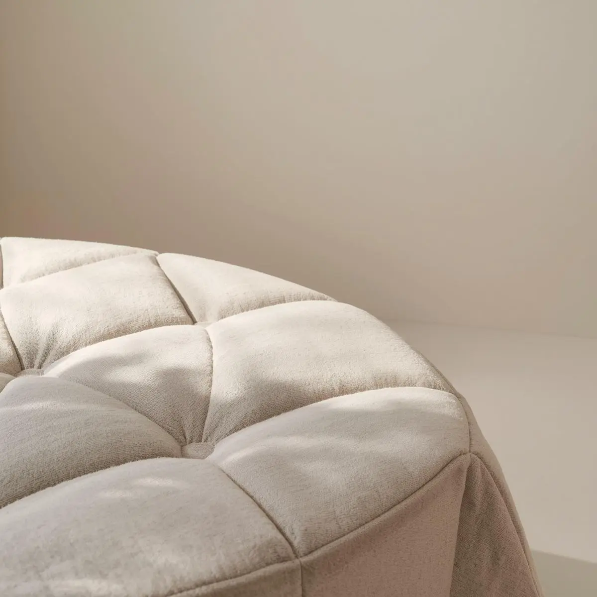 Geometric Tufted Cover