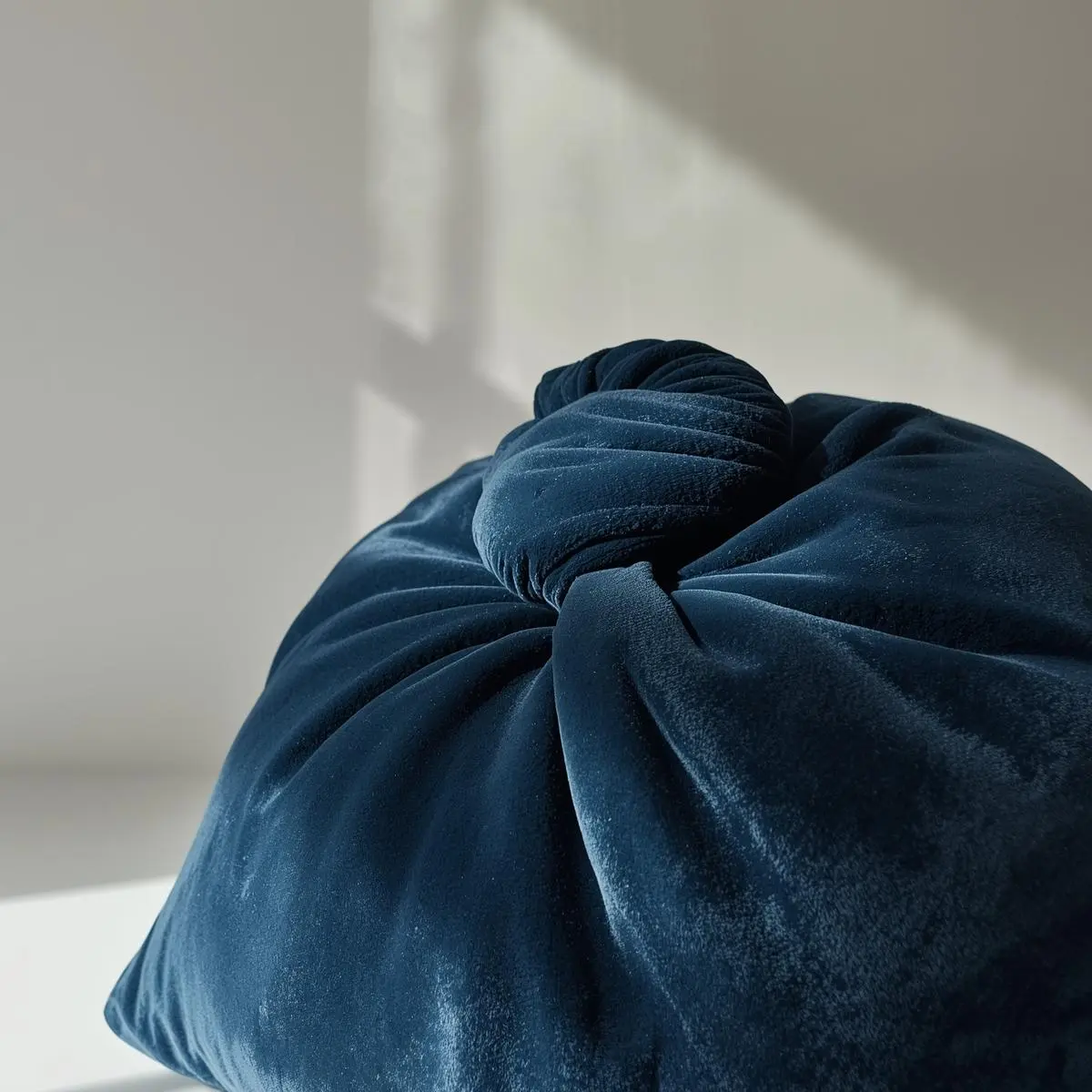 velvet knot pillow cover